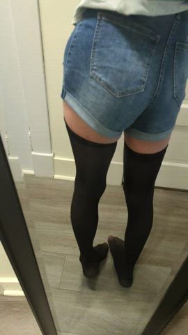 Do these shorts make my ass look fat?