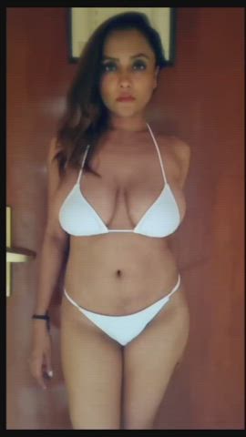 ass big tits bikini bollywood boobs desi indian milf model gif