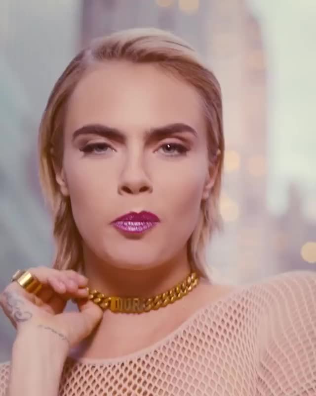 Cara Delevingne Celebrity gif