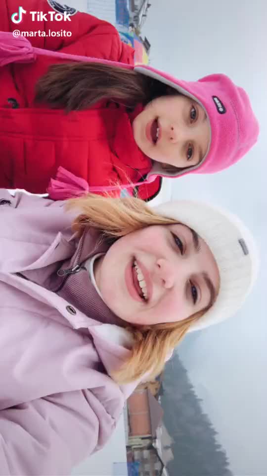 Bu!☃️ #sister #snow #italy