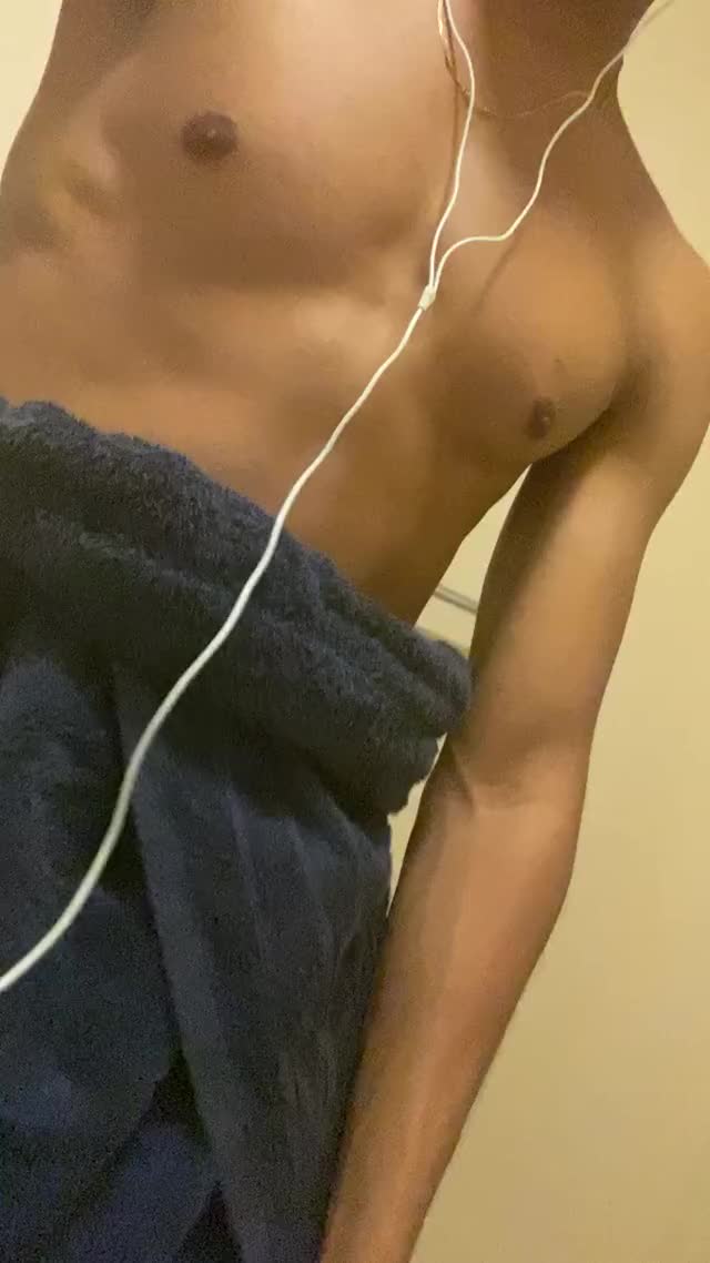 Fresh out the shower ?