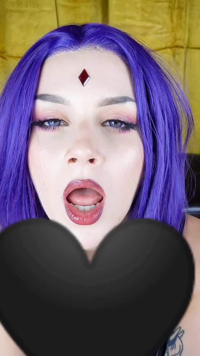 JOI Raven gif