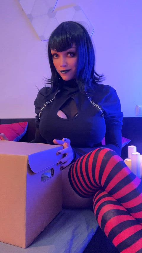 Mavis (Octokuro) [Hotel Transylvania]