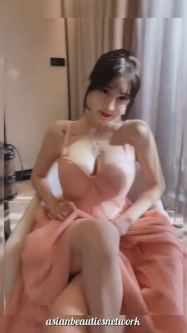 19 years old babe big tits boobs busty korean tits gif