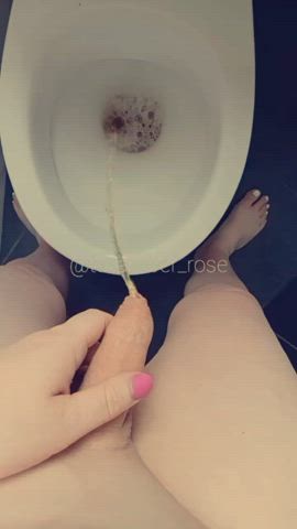 amateur pov piss pissing sissy toilet trans trans woman gif