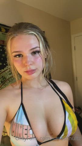 Amateur Big Tits Bikini Blonde Bouncing Bouncing Tits Tease Teasing White Girl gif