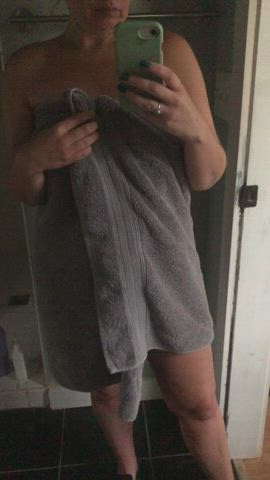 44 year old real milf who just loves stripping and teasing with her mom bod!