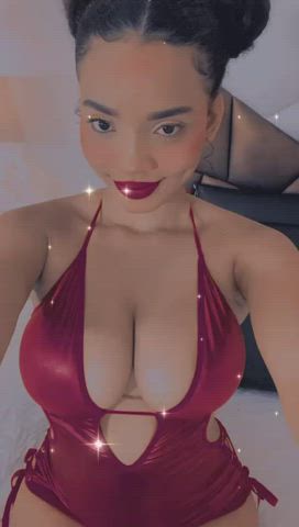 african big tits chaturbate cleavage dress ebony skirt stripchat tiktok gif