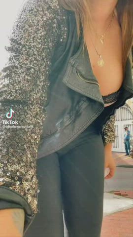 Colombian Latina Softcore TikTok Twerking gif