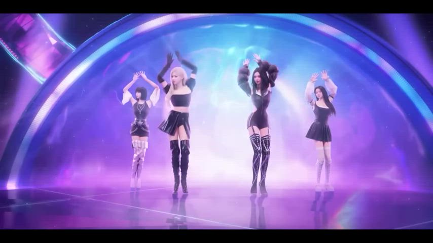 Nobody gonna talk about how sexy 3D Blackpink looks?