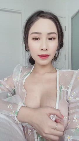 Asian Boobs Japanese Korean Tits Vietnamese gif