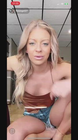 accidental big tits nipple nipslip tiktok tits gif