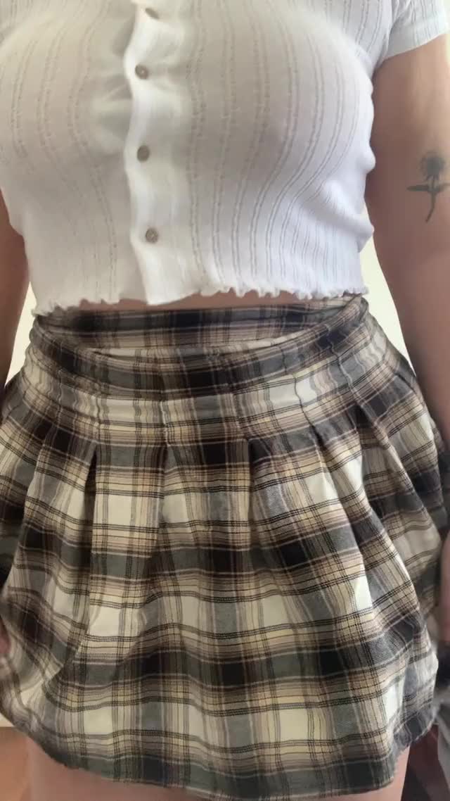 Do you like my skirt?