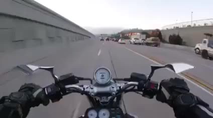 Guy survives bad motorcycle crash