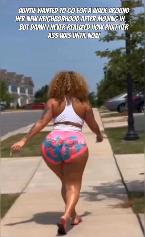 Auntie wanted to go for a walk around the neighborhood 🍑