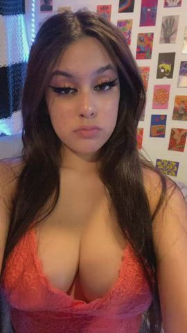 [kik] 22F - Hmm, okay I need a slutty, submissive, gooner who will beg and beg for