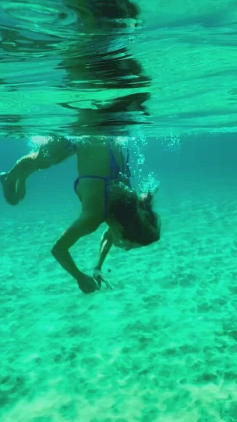 bikini brazilian celebrity underwater gif