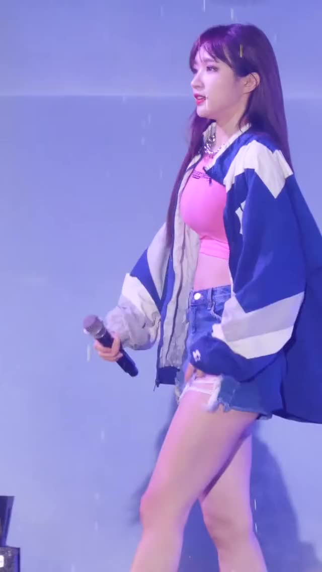 180512 이엑스아이디 하니 직캠 '낮보다는 밤' EXID Hani fancam - Night