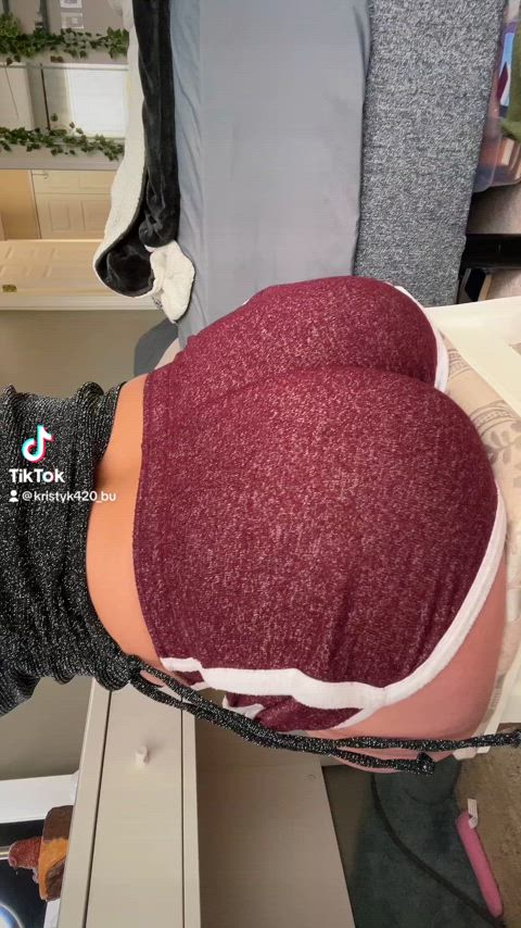 ass big tits blonde bouncing tits cute milf onlyfans tiktok titty drop white girl
