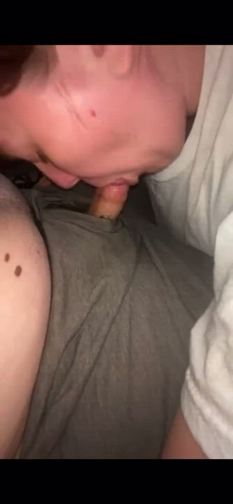 Little dick cums in gfs mouth