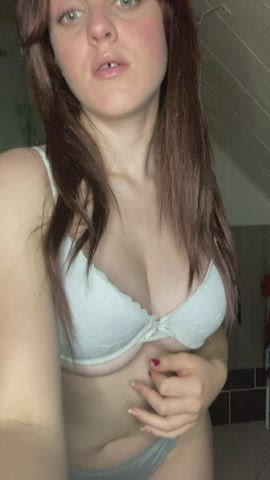 Where is your tongue heading first?