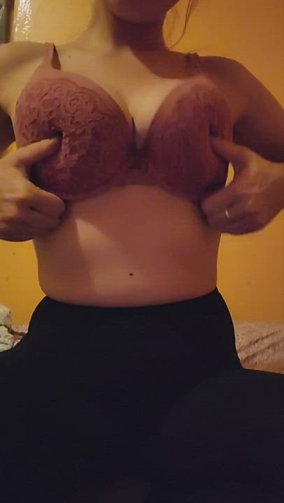Big Tits Boobs Bra Natural Tits Nipple Piercing Titty Drop gif
