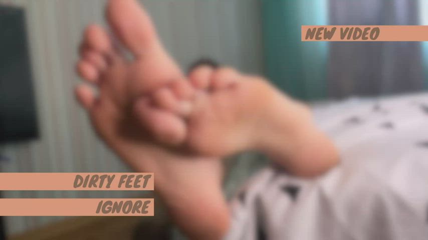 fansly feet feet fetish foot fetish loyalfans soles toes wrinkled iwantclips gif