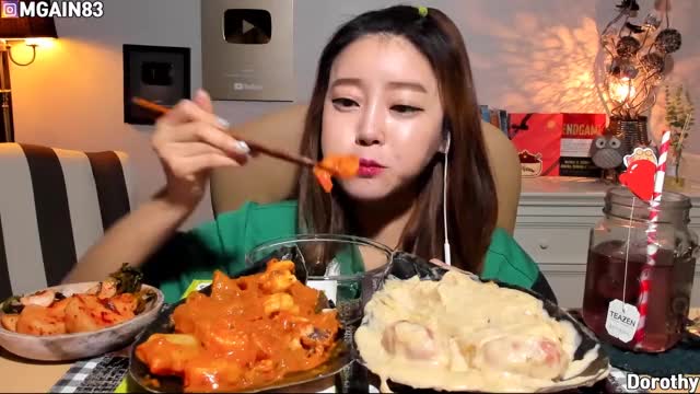 도로시_키조개파스타 통가래떡떡볶이(크림,로제) 먹방-6