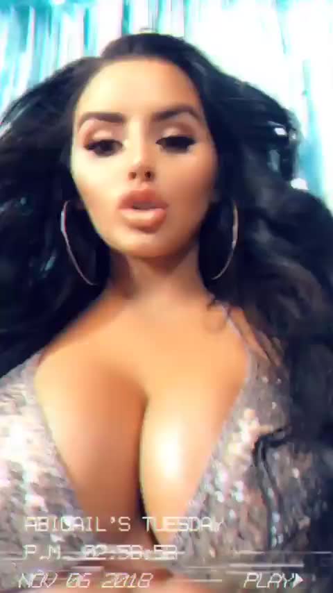 StorySaver abigailratchford 45383660 307863773380408 7580962844408392002 n