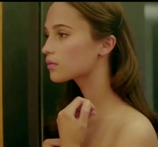 Alicia Vikander thefappeningblog.com