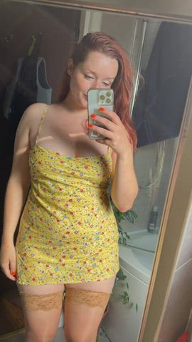 curvy dress pussy redhead stockings milf gif