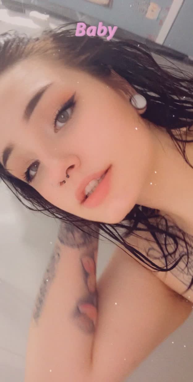 shower time :3
