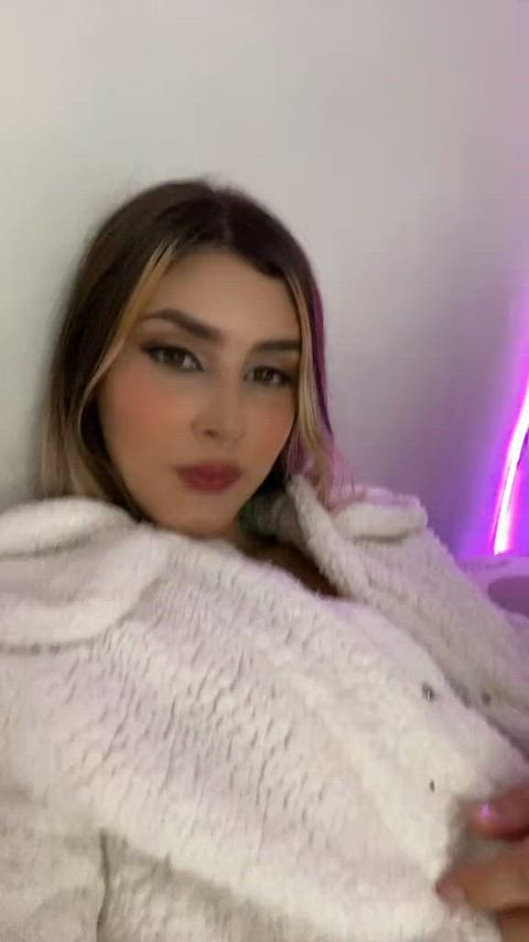 cute onlyfans tiktok gif