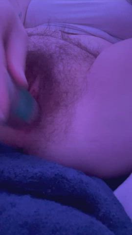 Chubby Clit Clit Rubbing Hairy Pussy Object Insertion Pussy gif