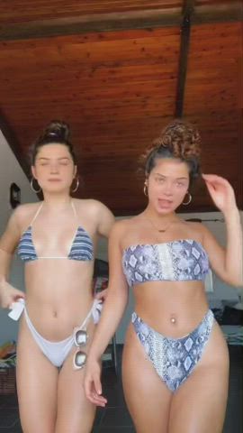 ass big tits curly hair dancing ebony teen tiktok tits white girl slut gif