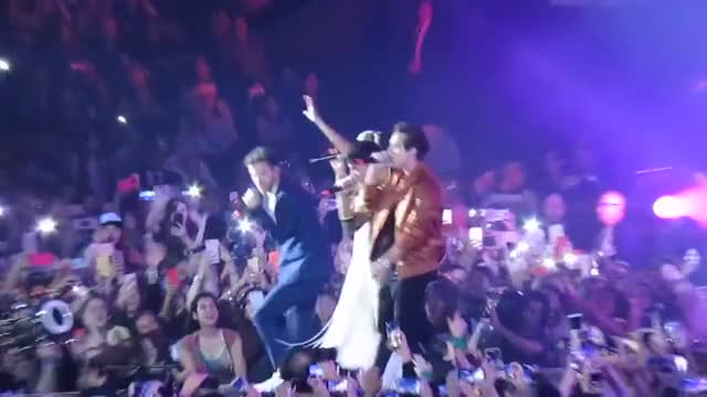 Consejo de Amor - TINI con MYA y Ruggero Pasquarelli (Quiero Volver Tour)