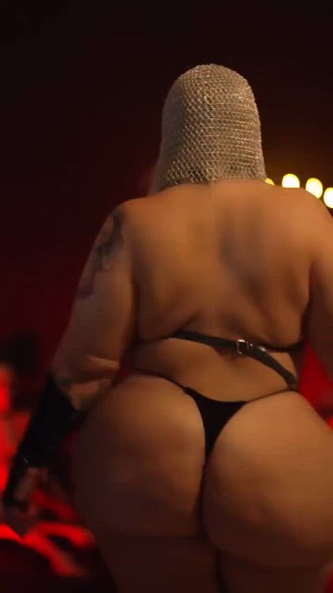 ass bbw big ass booty cosplay costume pawg thick gif