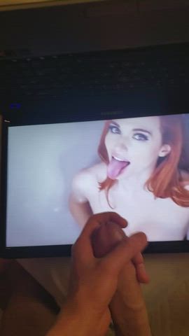 Sexy Amouranth gets a creamy dessert