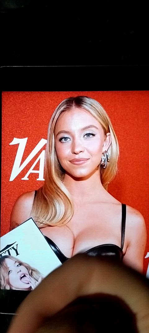 celebrity cumshot jerk off male masturbation sydney sweeney tribute gif