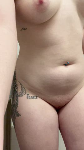 my jiggling booty