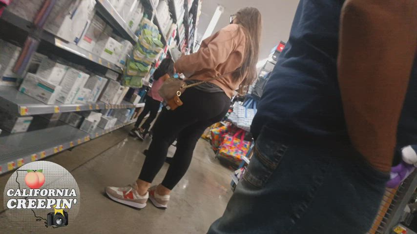 Candid Leggings Voyeur gif