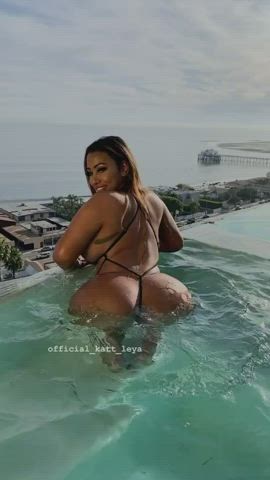 ass big ass thong twerking gif