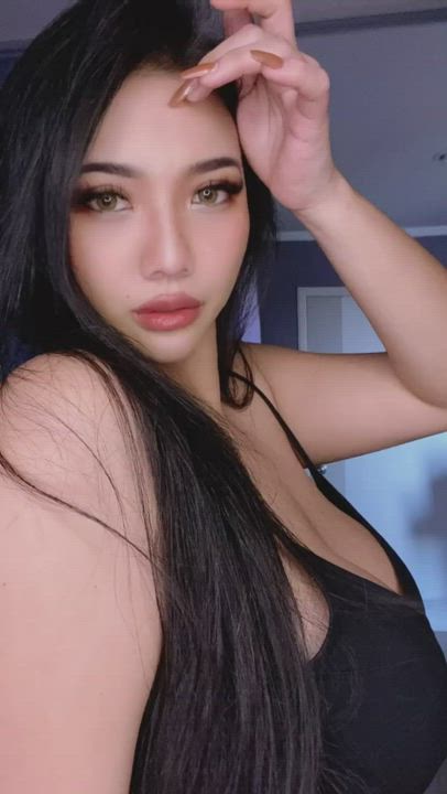 Asian Big Tits Girlfriend Natural Tits OnlyFans Tease gif