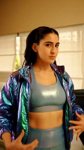 Sara Ali Khan pits show in ad