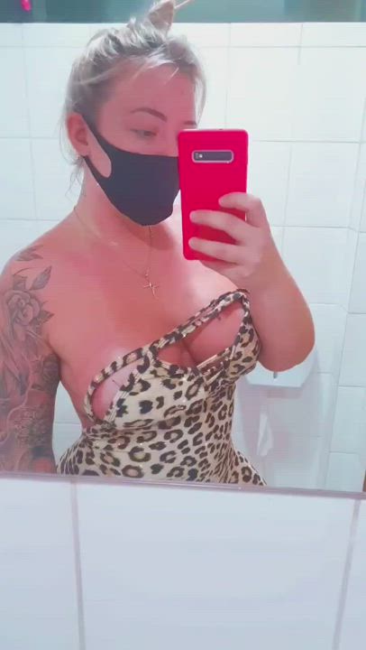 Barbie Marimba -&gt; Grupo pago só Only Fans e Close Friends. Mande chat para