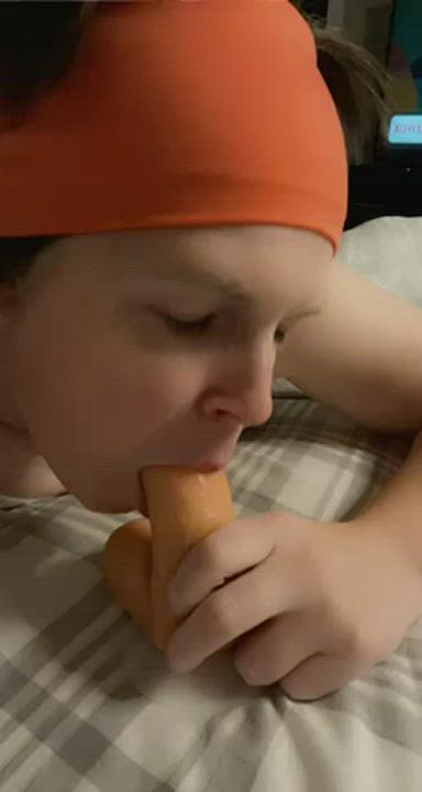 Dildo Solo Trans gif