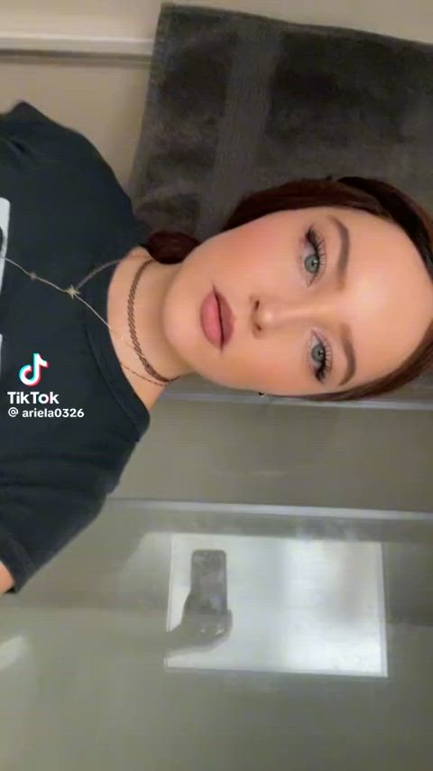 ArielaLeon - More tiktok flash videos on my TT likes (juanmomo45)