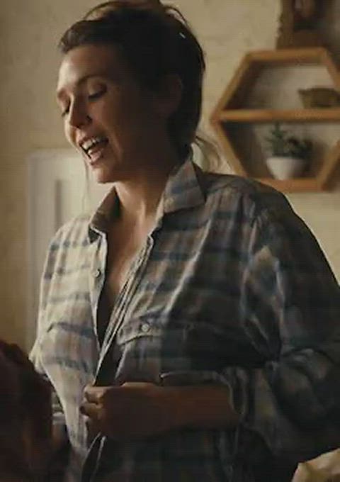 celebrity elizabeth olsen underwear gif