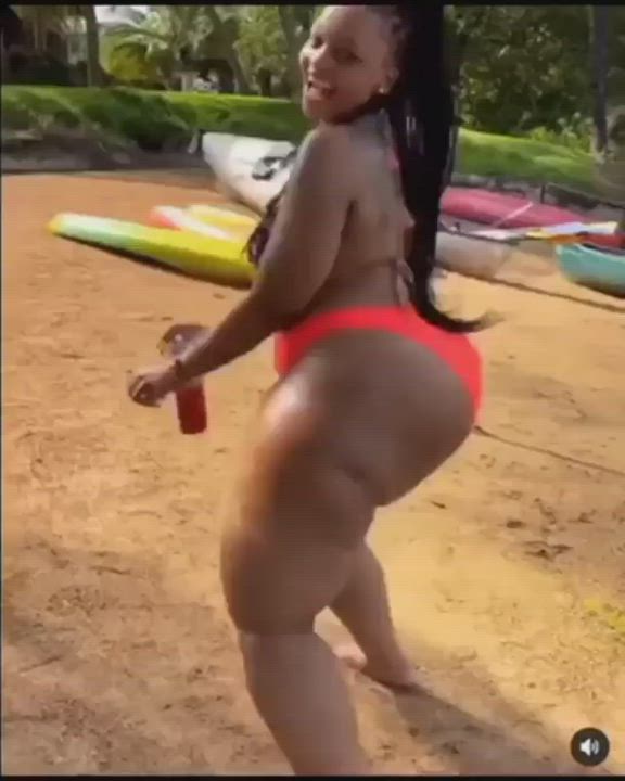 African Ass Booty gif