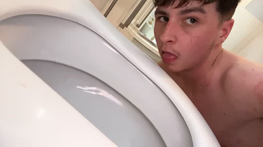 19 years old cute gay solo teen toilet twink uk gay-teens-18 gif